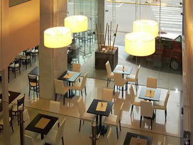 Plaza Hotel 拉里奥哈 外观 照片