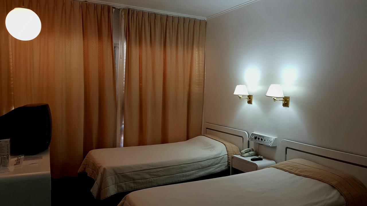 Plaza Hotel 拉里奥哈 外观 照片